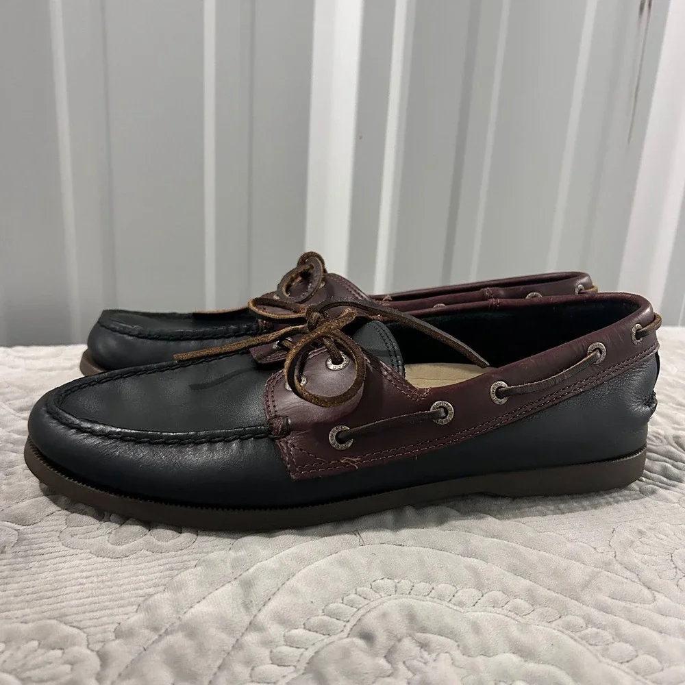 G.H. Bass & Co. classic boat